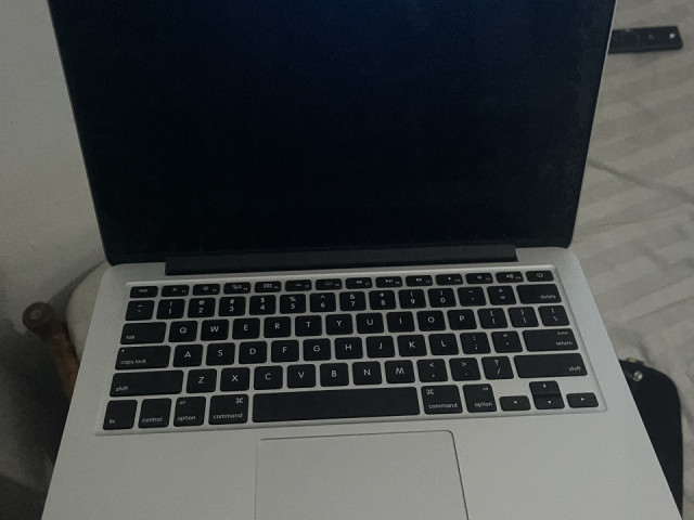 Apple MacBook Pro, Computadores - Laptops, Bissau