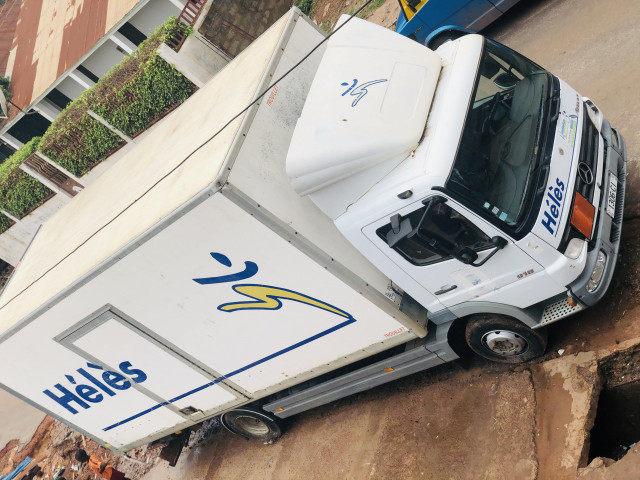 Mercedes-Benz Atego, Camiões - Autocarros, Bissau