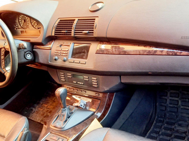 BMW X Series, Carros, Bissau