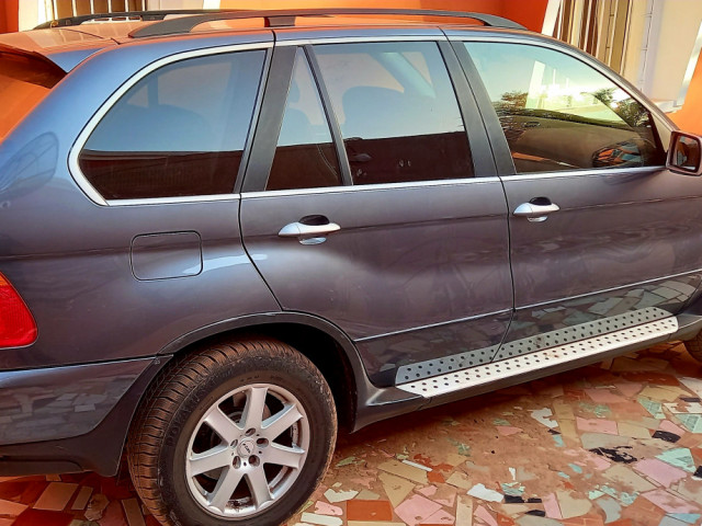 BMW X Series, Carros, Bissau