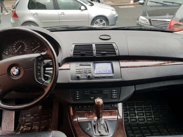 BMW X Series, Carros, Bissau