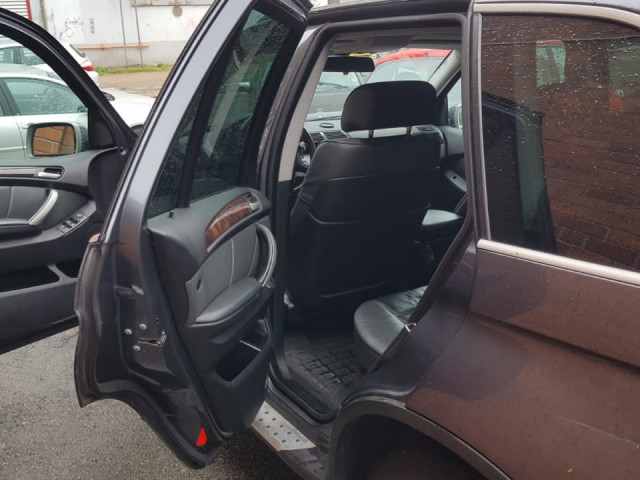 BMW X Series, Carros, Bissau