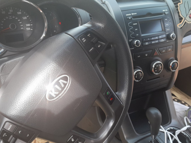 Kia Sorento, Carros, Bissau