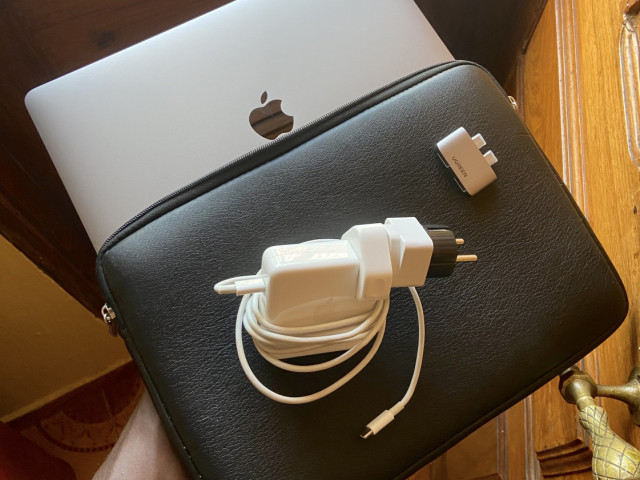 Apple Macbook Pro 13, Computadores - Laptops, Bissau