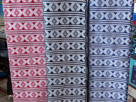 Roupas diferentes, Roupa, Bissau