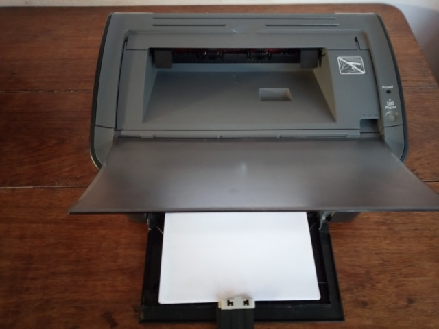 Vende-se impressora Laser, Eletrônicos para Escritório, Bissau