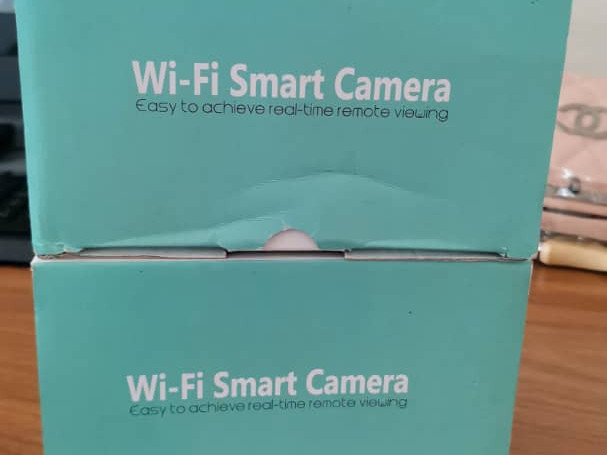 Camera de vigilância, Cuidado Pessoal, Bissau