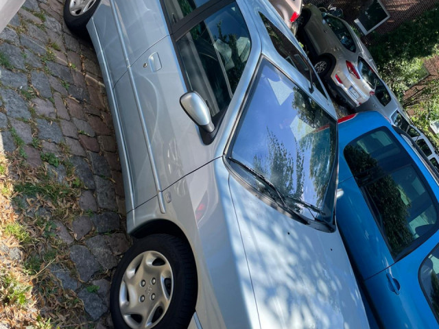PEUGEOT, Carros, Bissau