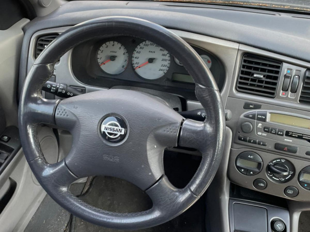 Nissan primeira, Carros, Bissau