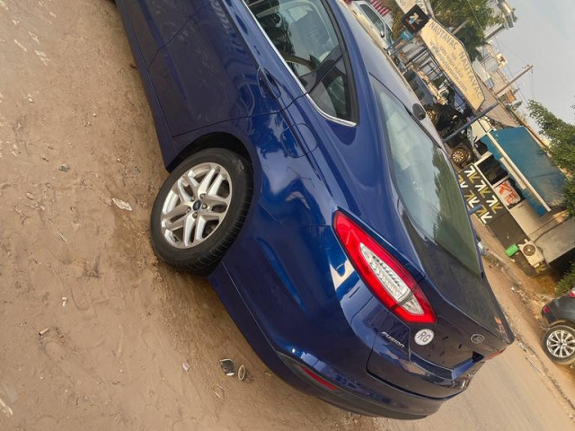 Ford Fusion, Carros, Bissau