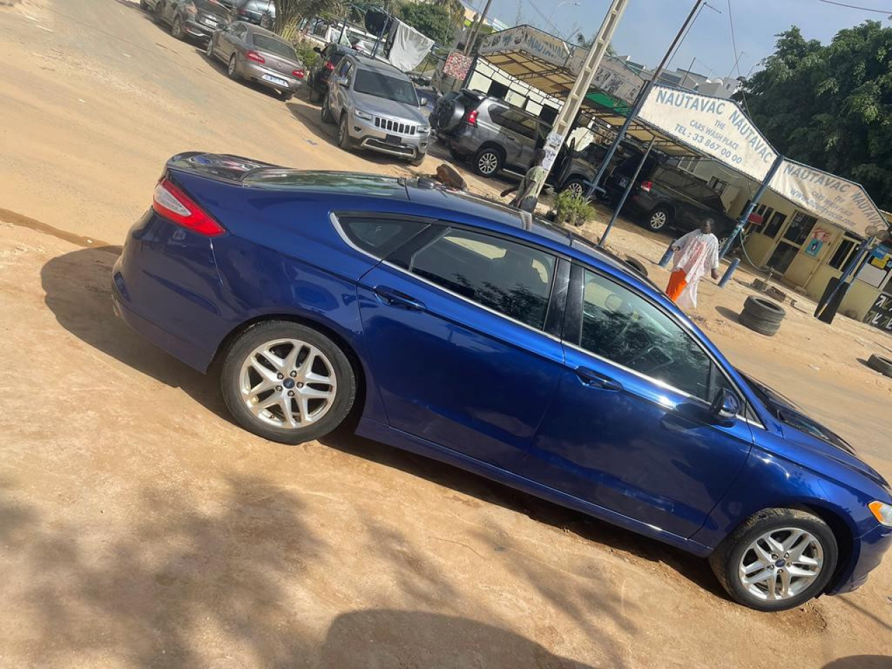 Ford Fusion, Carros, Bissau