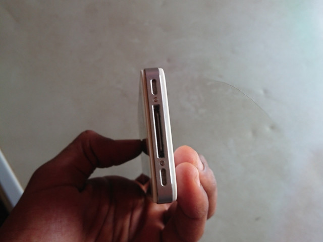 IPhone 4, Telemóveis, Bissau