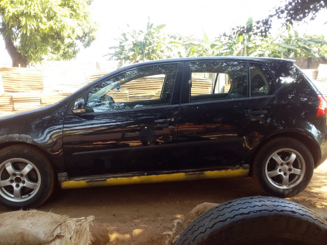 Volkswagen Golf, Carros, Bissau