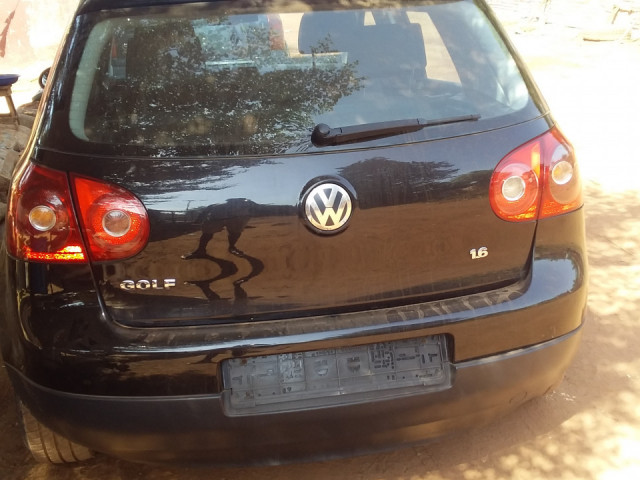 Volkswagen Golf, Carros, Bissau