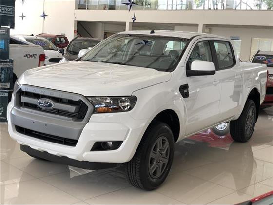 Ford Ranger, Carros, Bissau