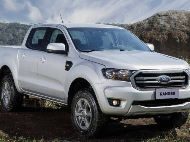 Ford Ranger, Carros, Bissau