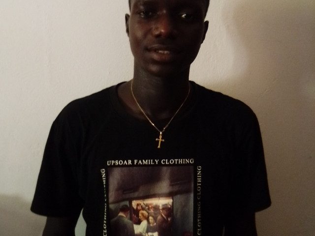 Motorista de veículos ligeiros e pesados, Serviços de Transporte, Bissau