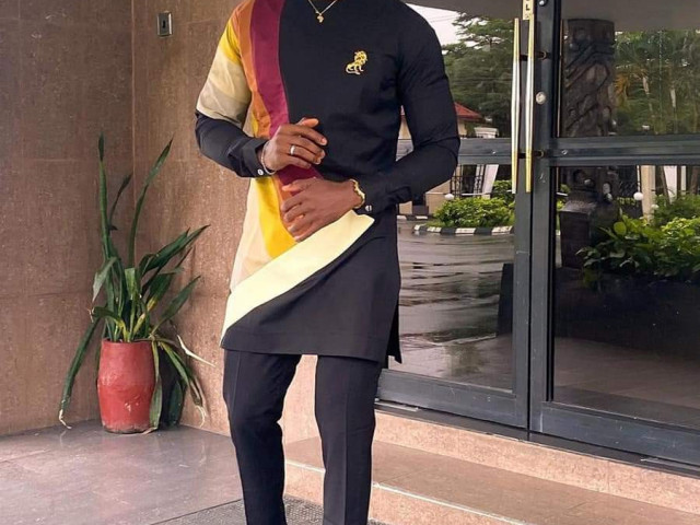 Roupas diferentes, Roupa, Bissau