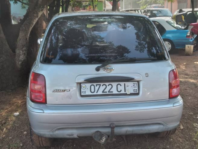 Nissan Micra, Carros, Bissau