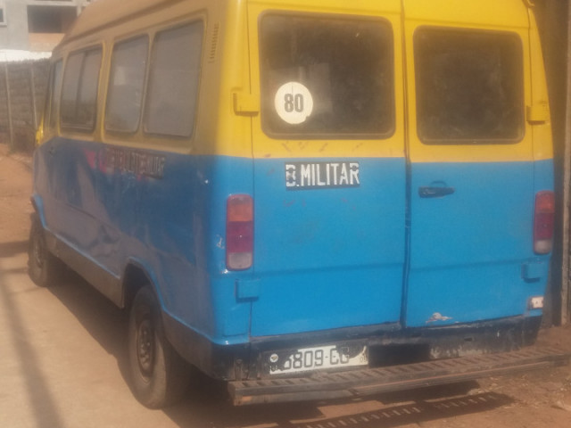 Mercedes-Benz TN/T1 Series, Camiões - Autocarros, Bissau