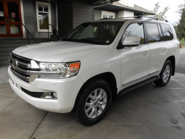 Toyota Land Cruiser, Carros, Bissau