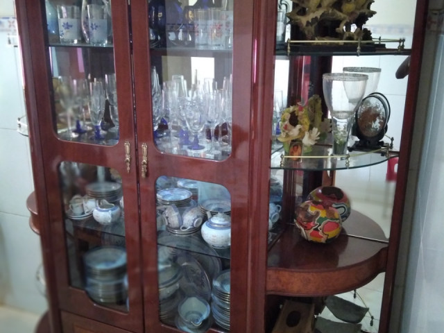 Armário envidraçado, Armários - Aparadores, Bissau