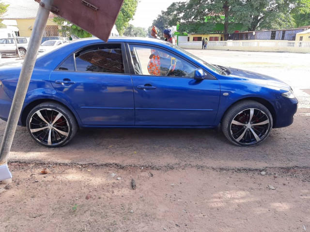 Mazda 6, Carros, Bissau