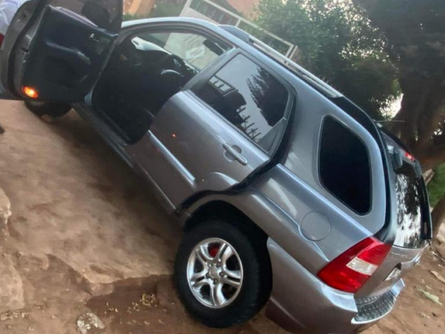 Kia Sportage, Carros, Bissau