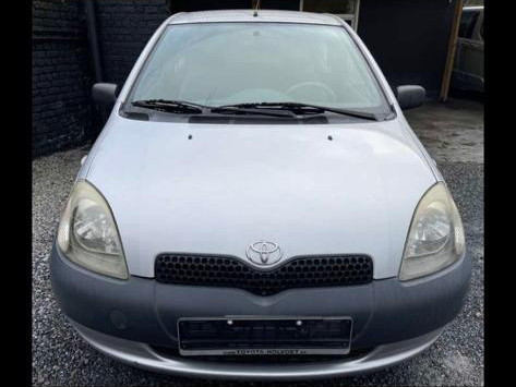 Toyota Yaris, Carros, Bissau