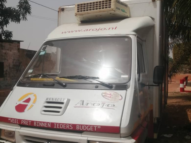 Renault Messenger, Camiões - Autocarros, Bissau
