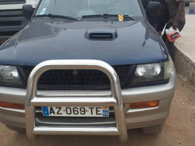 Mitsubishi Pajero, Carros, Bissau