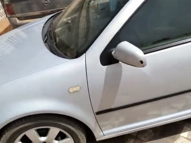 Volkswagen Golf, Carros, Bissau