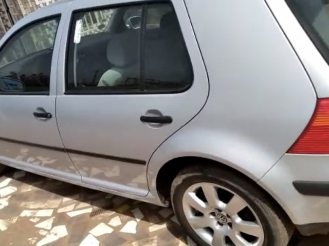 Volkswagen Golf, Carros, Bissau