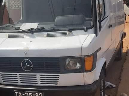 Mercedes-Benz TN, Camiões - Autocarros, Bissau