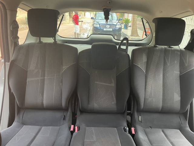 Renault Scenic, Carros, Bissau