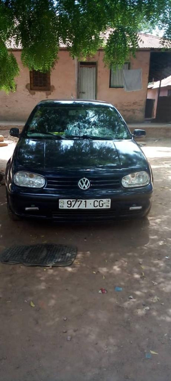 Volkswagen Golf, Carros, Bissau