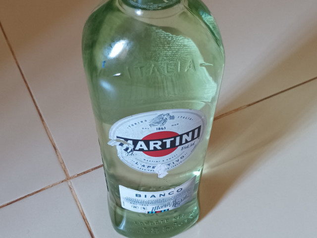 Vinho Branco, Bebidas, Bissau