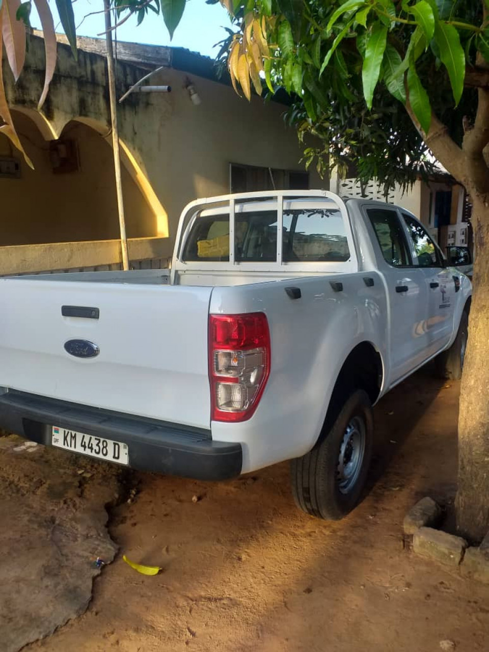 Ford Ranger, Carros, Bissau