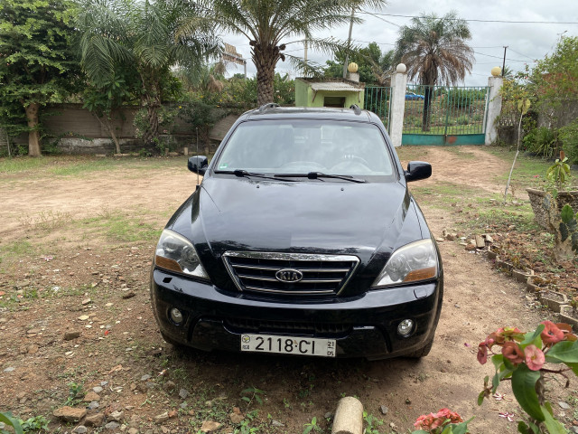 Kia Sorento, Carros, Bissau