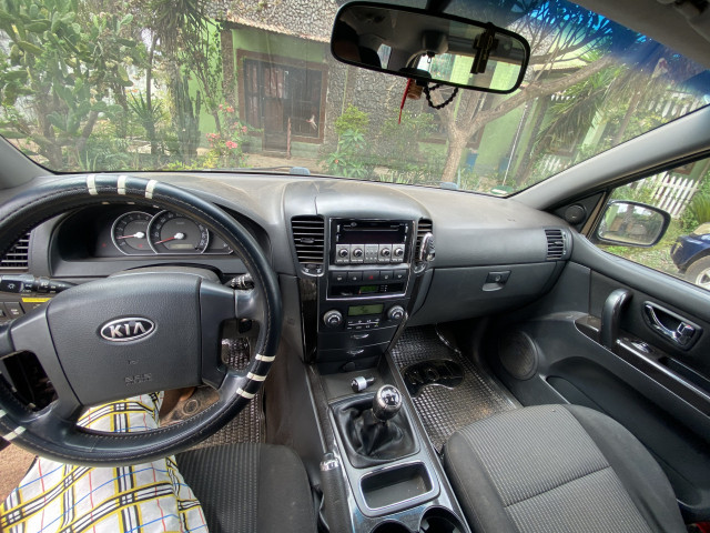 Kia Sorento, Carros, Bissau