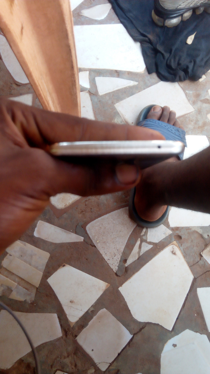 Huawei Mate 9 Pro, Telemóveis, Bissau