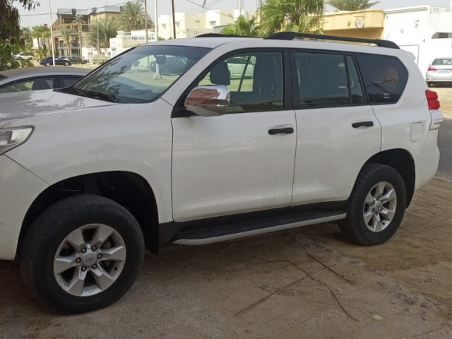 Land Cruiser Prado, Carros, Bissau