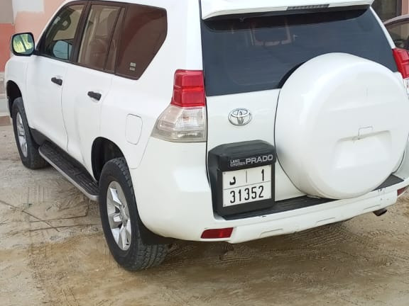 Land Cruiser Prado, Carros, Bissau