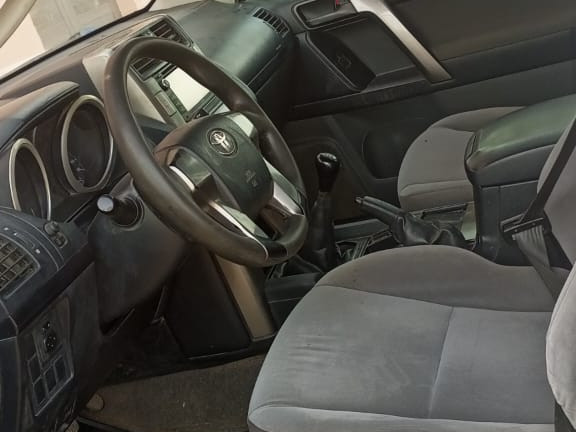 Land Cruiser Prado, Carros, Bissau
