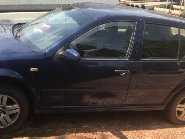 Volkswagen Golf, Carros, Bissau