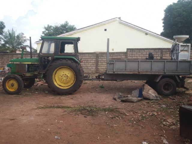 Trator John Deere 2140, Agricultura - Industrial, Bissau