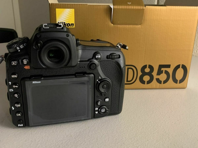 Nikon D850 DSLR Camera, Câmeras - Imagens, Buba
