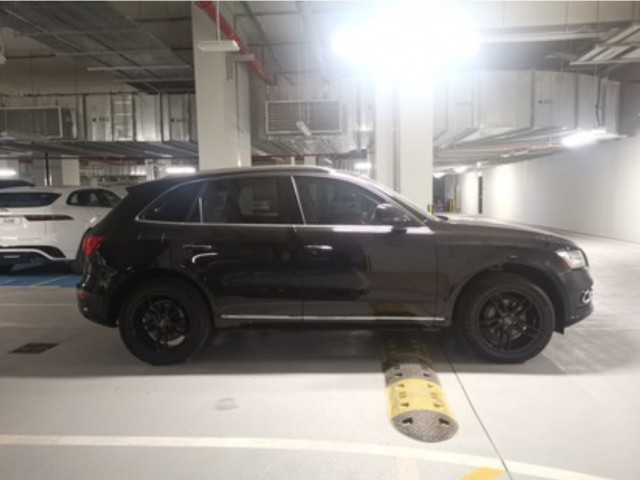 Audi Q5, Carros, Bissau