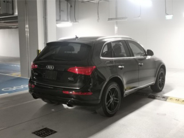 Audi Q5, Carros, Bissau