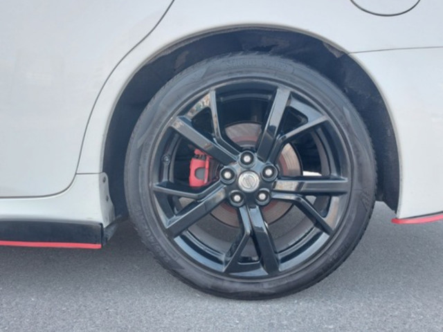 Nissan Maxima, Carros, Bissau